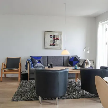 아파트 2 Bedroom Lovely In 알링에