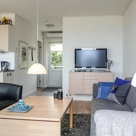 아파트 2 Bedroom Lovely In